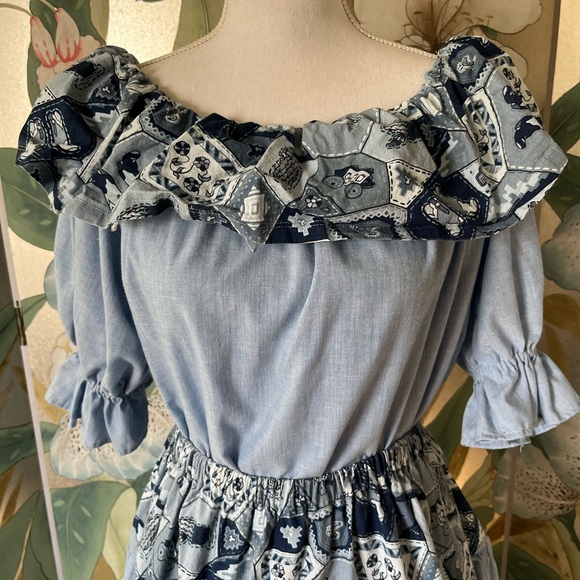 Vintage square dance skirt/blouse set - Picture 2 of 3